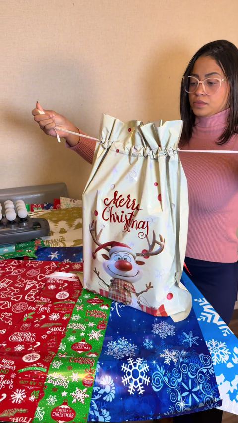 Thumbnail do vídeo: Christmas gift bags